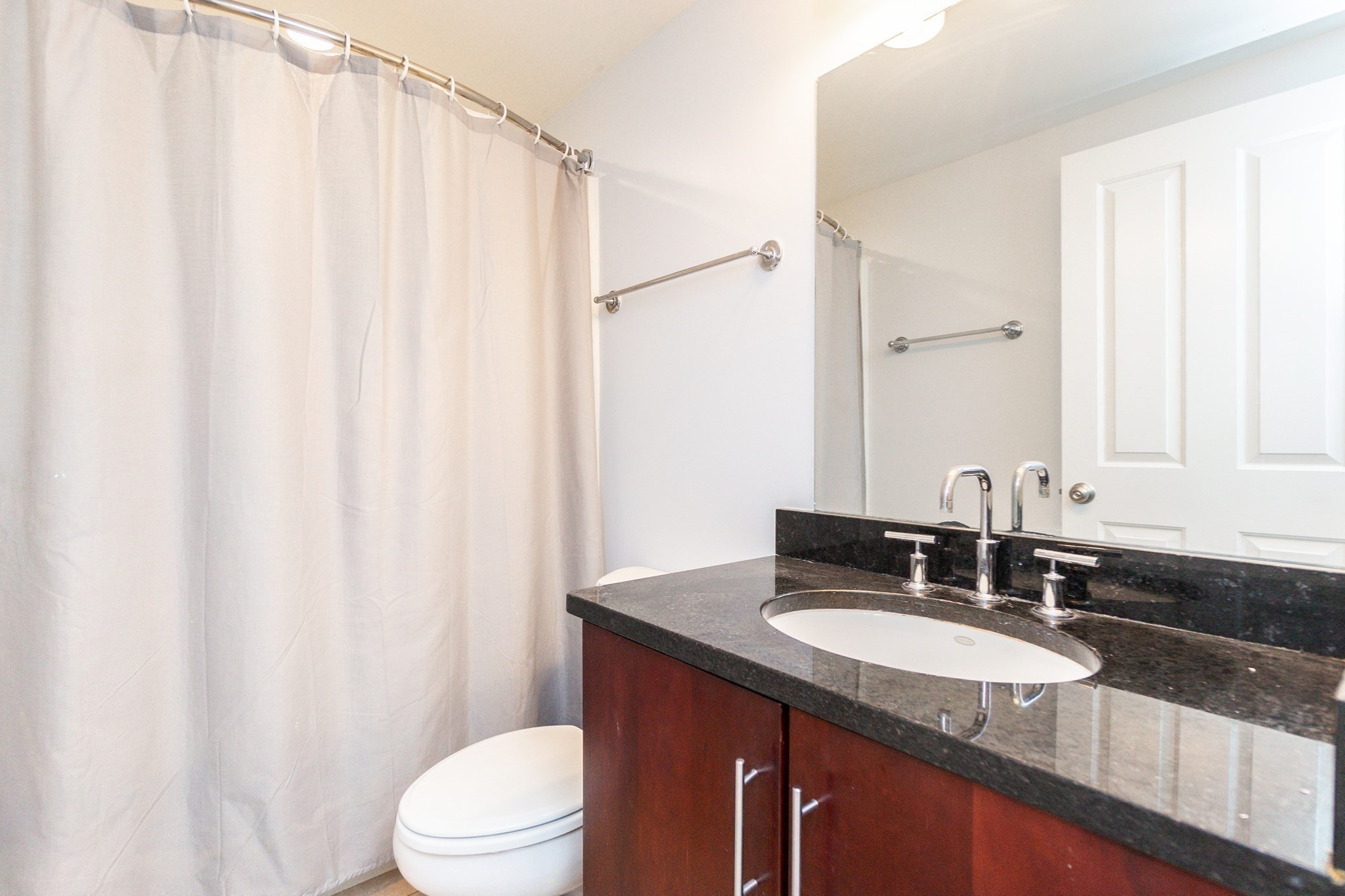 8-12 Museum Way # 1425 Property Photo 13
