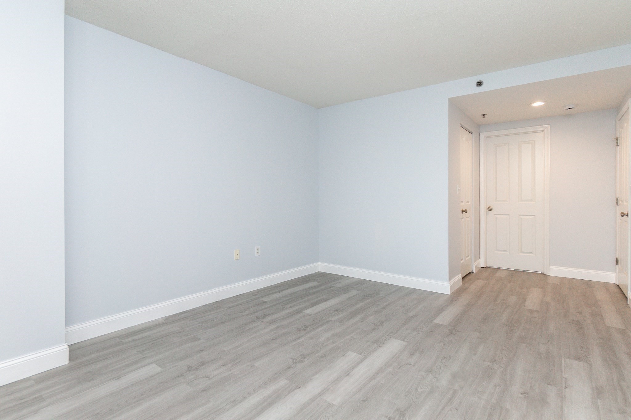 8-12 Museum Way # 1425 Property Photo 14