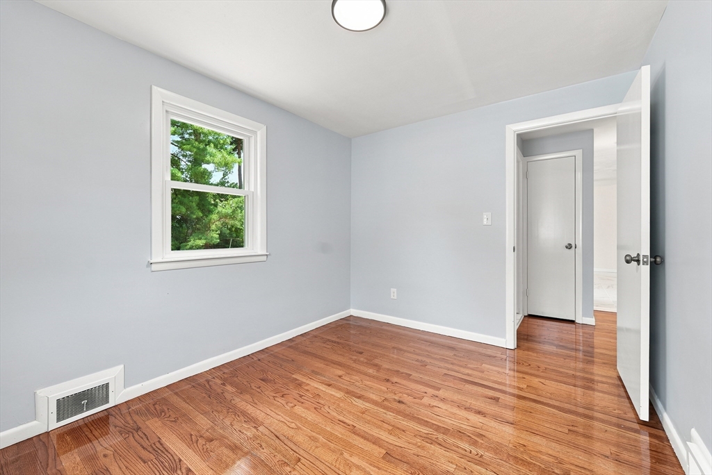169 Slater Ave Property Photo 10