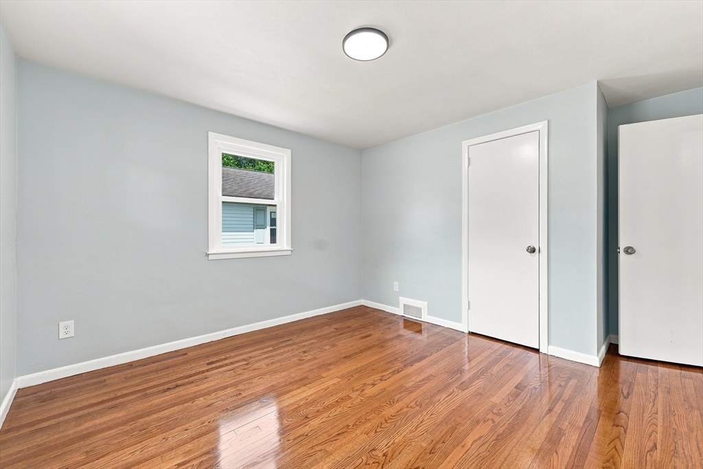 169 Slater Ave Property Photo 11