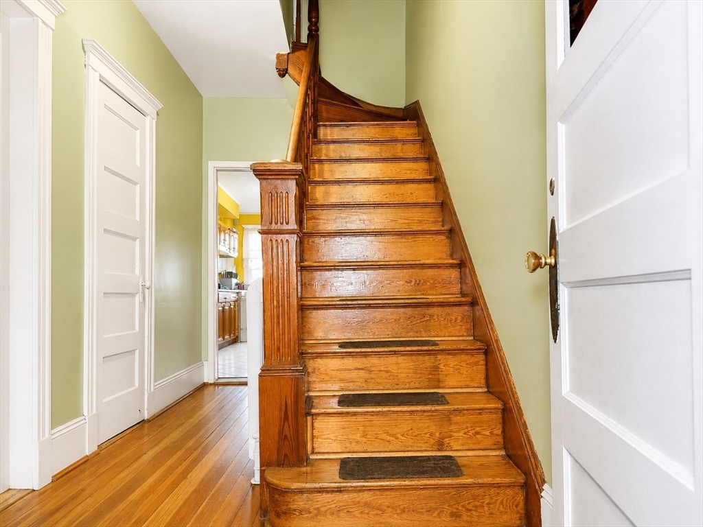 56 Marlborough St Property Photo 2