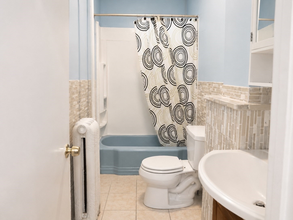 56 Marlborough St Property Photo 7