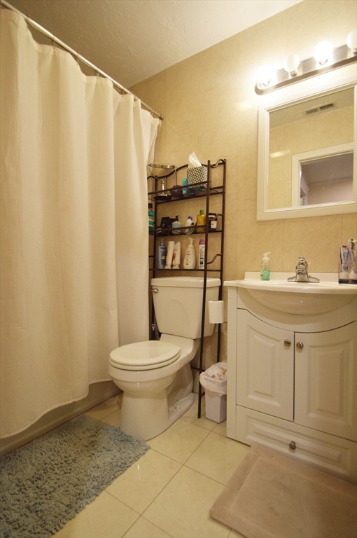 191 Winthrop Rd # 4 Property Photo 7