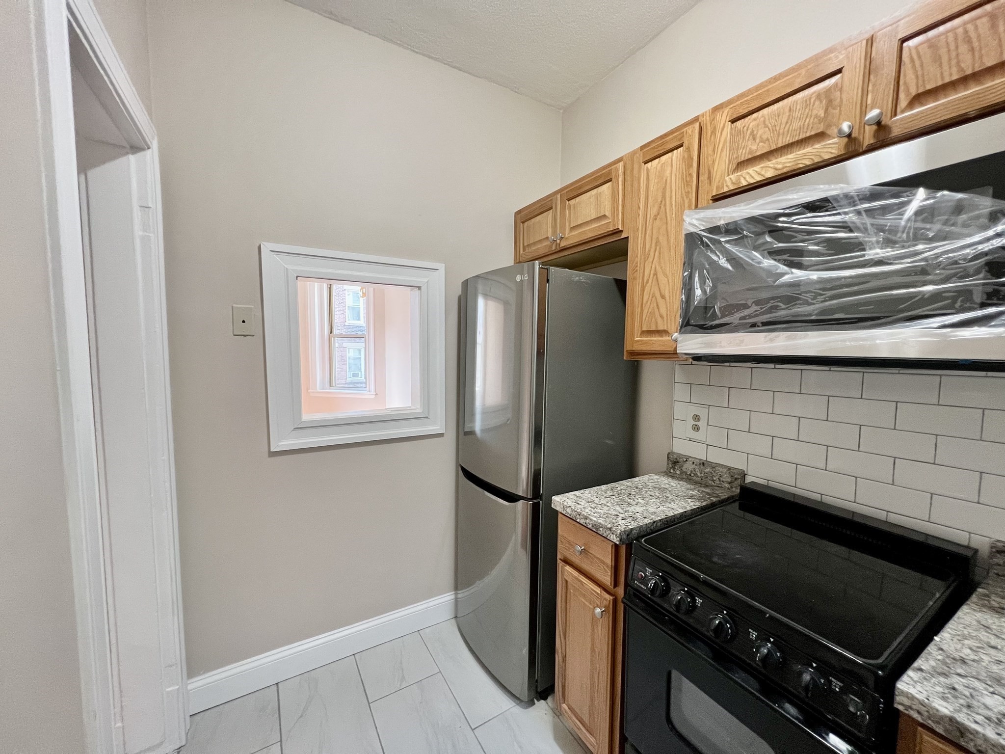 1669 Commonwealth Ave # 3 Property Photo 4