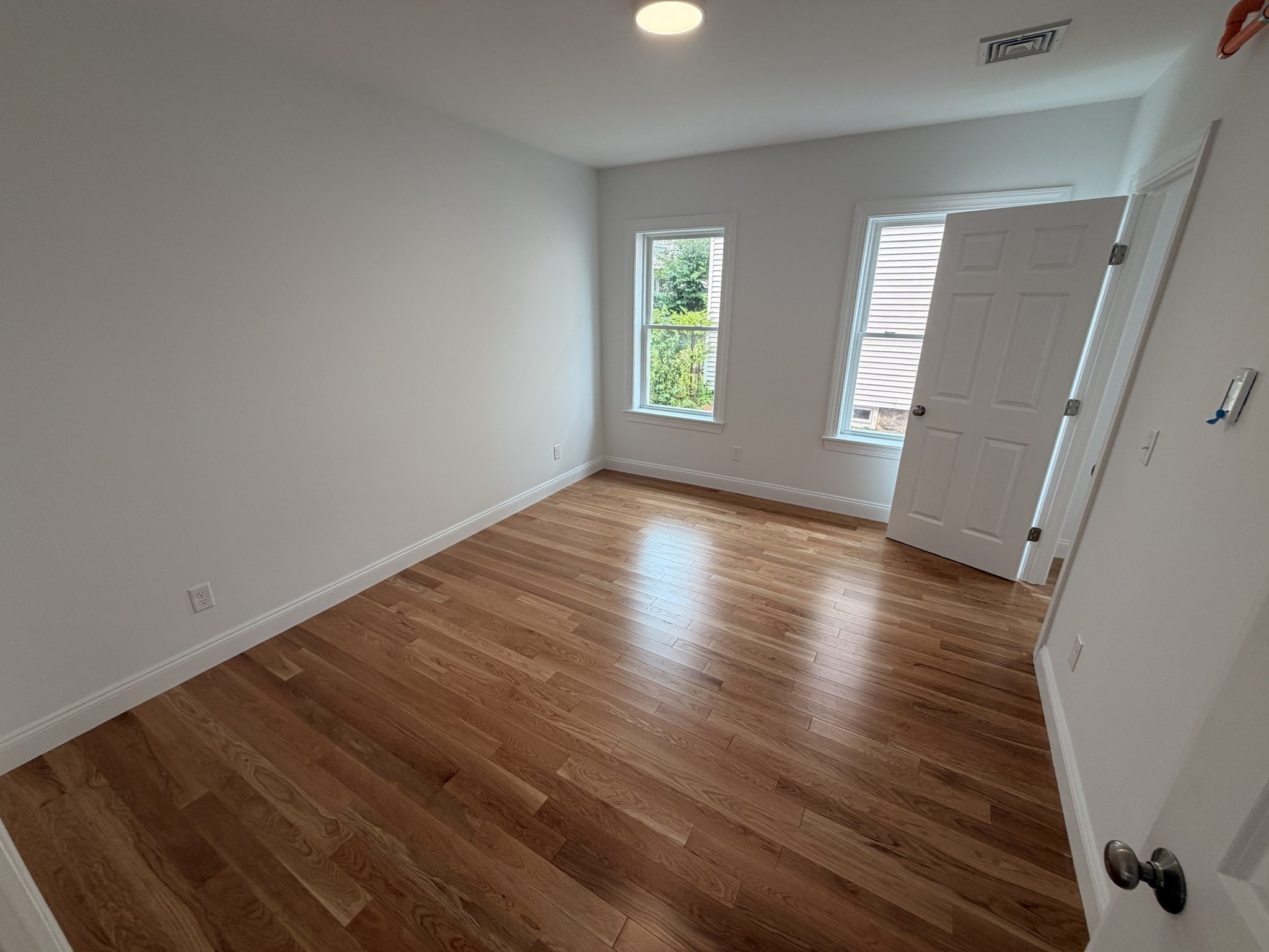 33 Pleasant St # 2 Property Photo 4