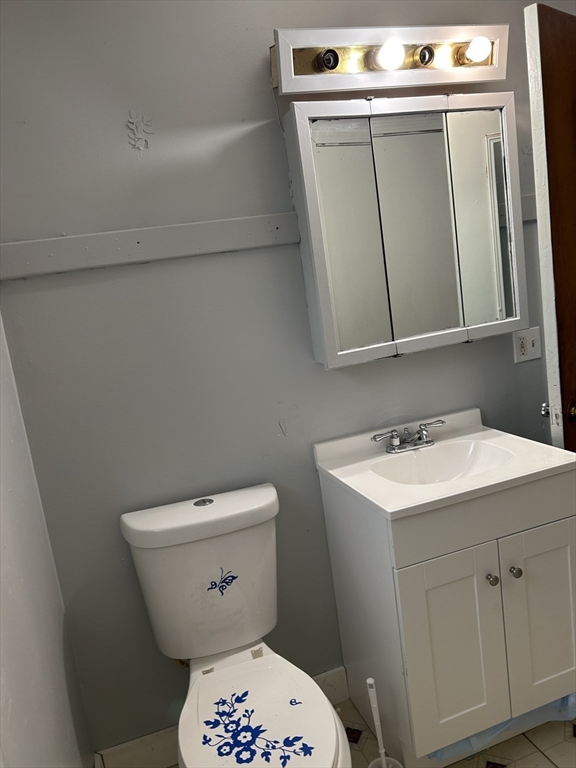 282 Island Pond Road Property Photo 5