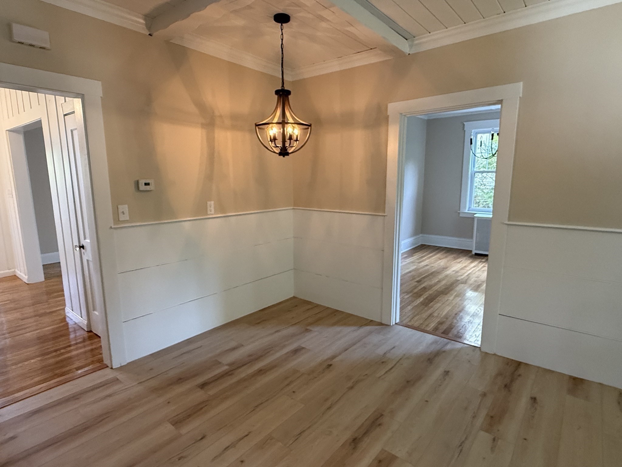 82 Hartwell St Property Photo 6