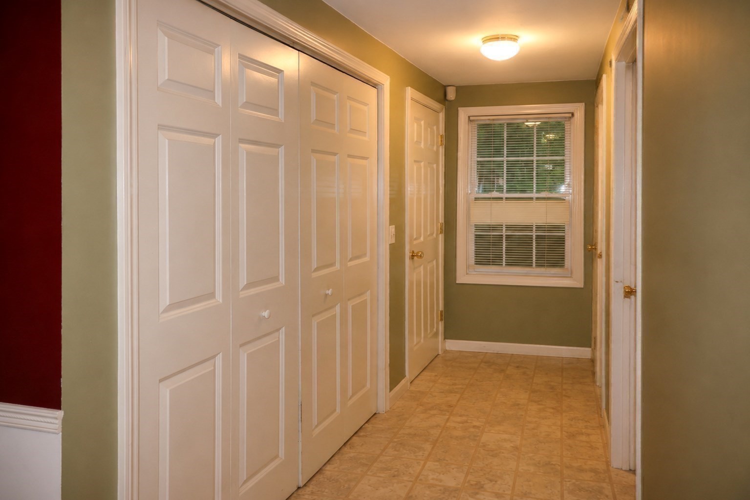 94 Whitins Rd Property Photo 11