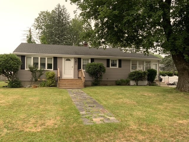 35 Airport Rd Property Photo 1