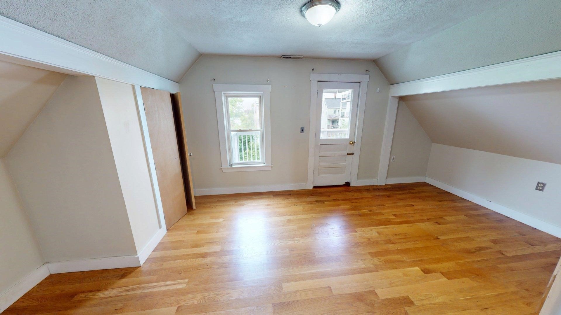 14 Dow St. Property Photo 7