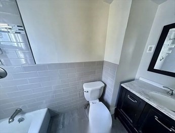 14 Dow St. Property Photo 33