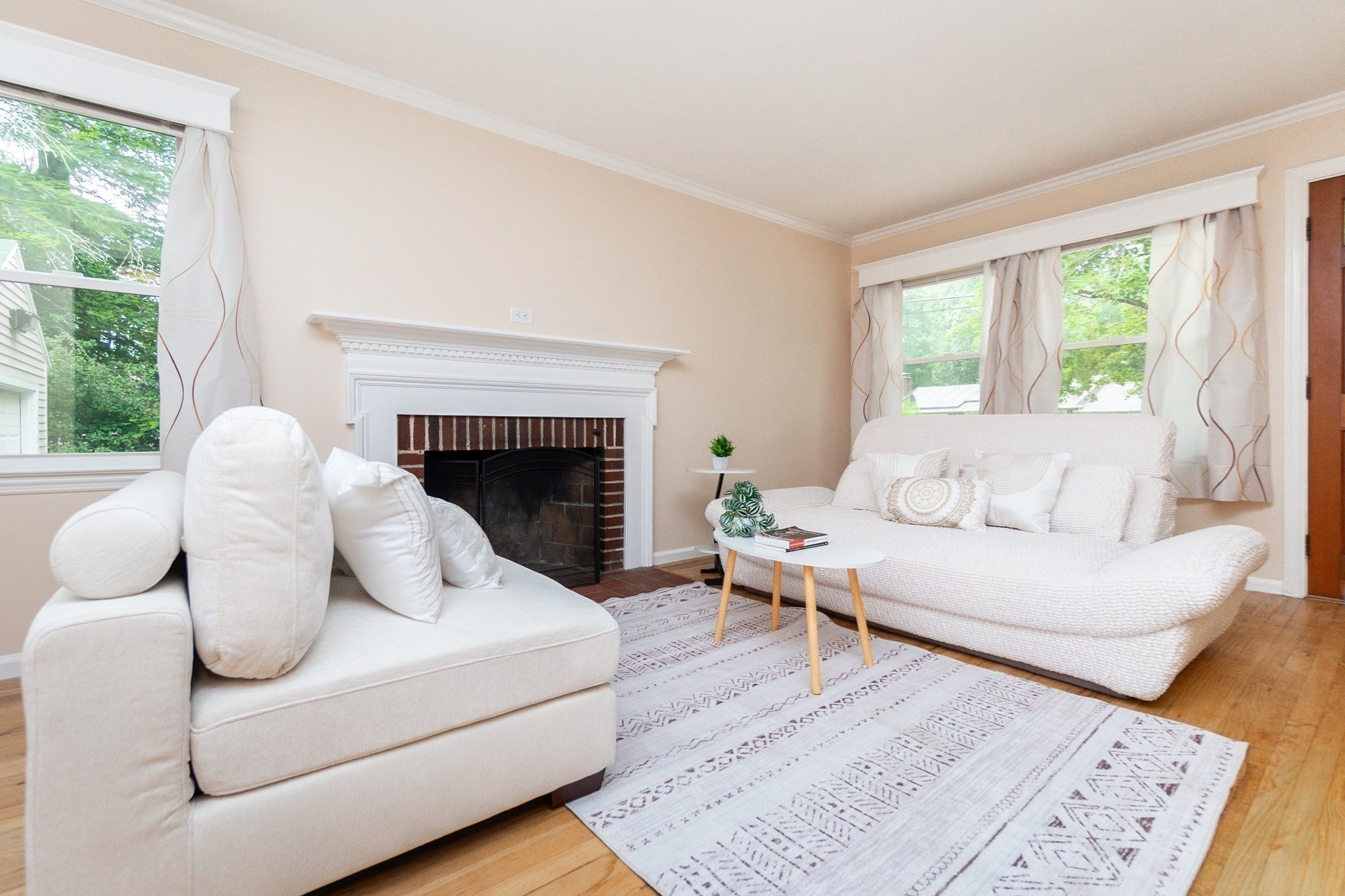 9 Howell Property Photo 3