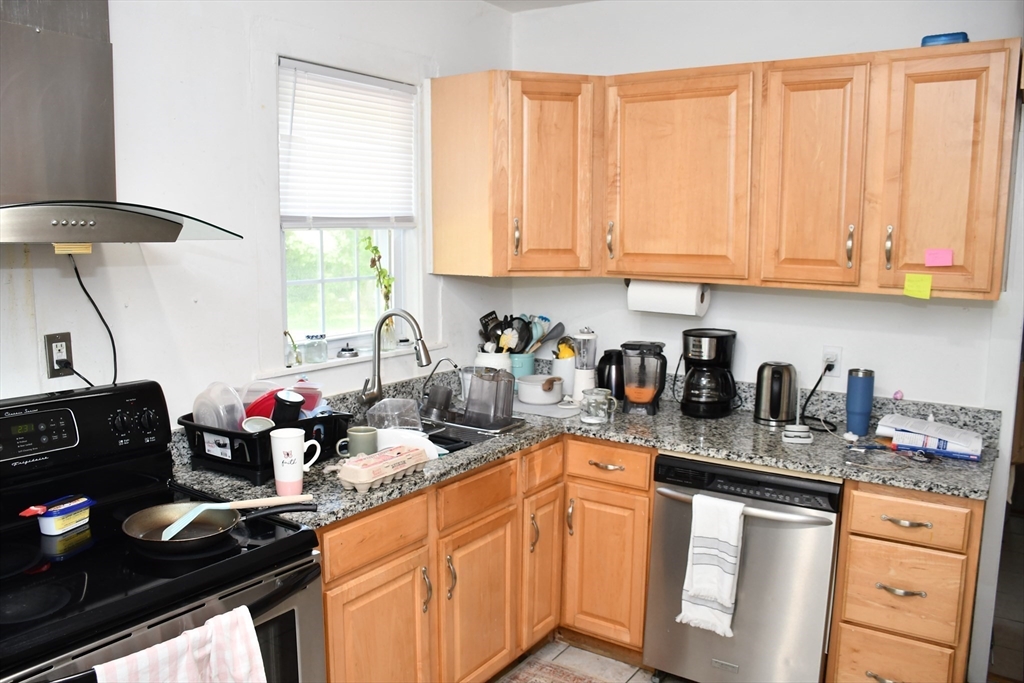 619 Union St Property Photo 5