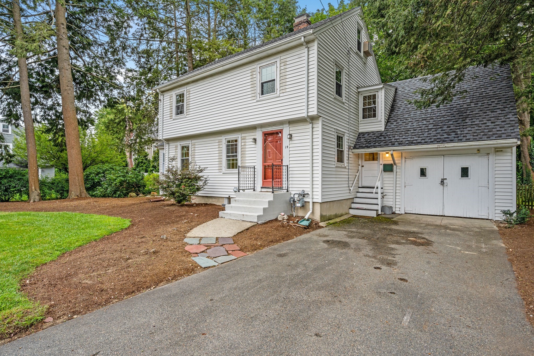 14 Gleason Rd Property Photo 1