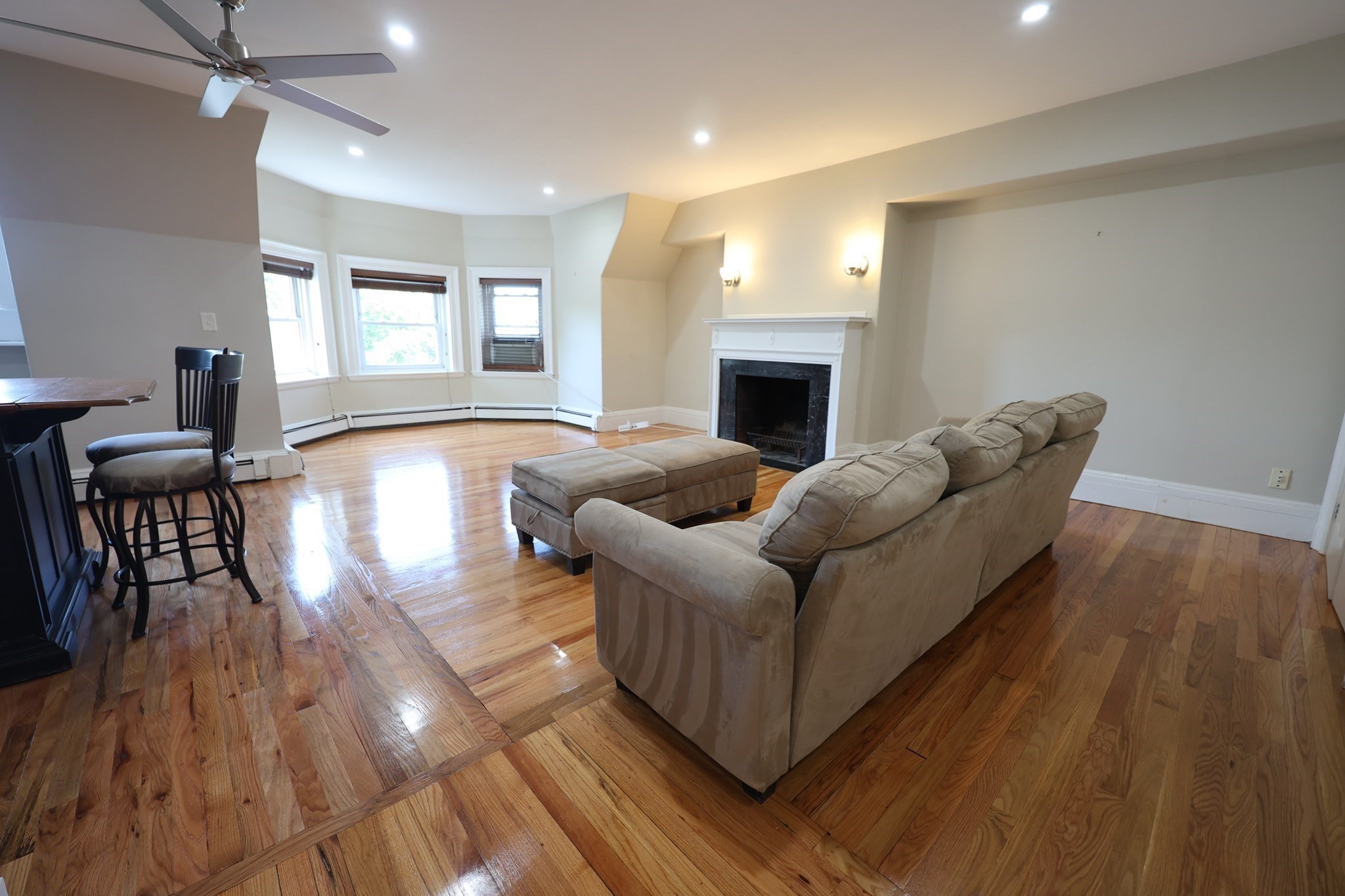 318 Tappan St. # 3 Property Photo 1