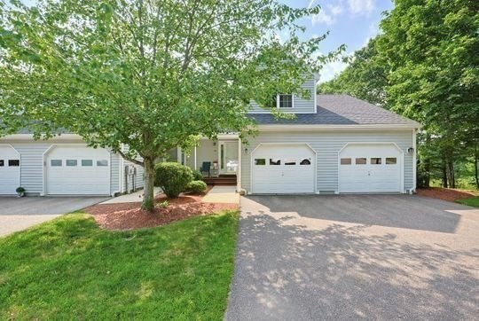 42 Mountain Laurel Ln # 32 Property Photo 2