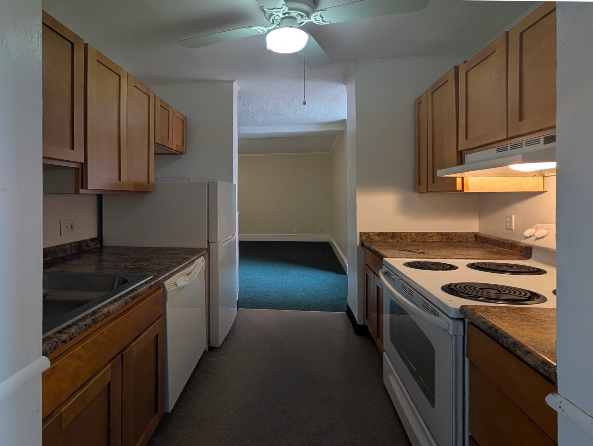 140 Chestnut Street # 0207 Property Photo 6
