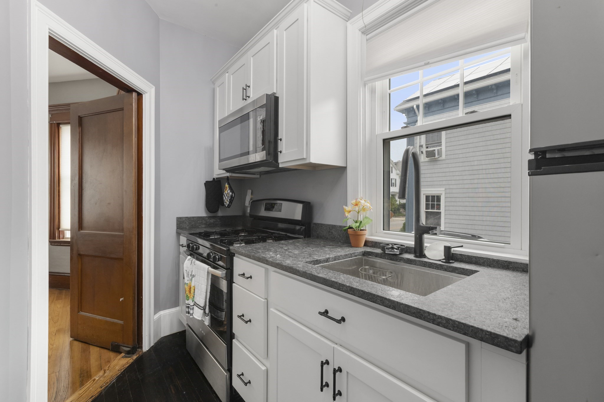 596 County St Property Photo 26