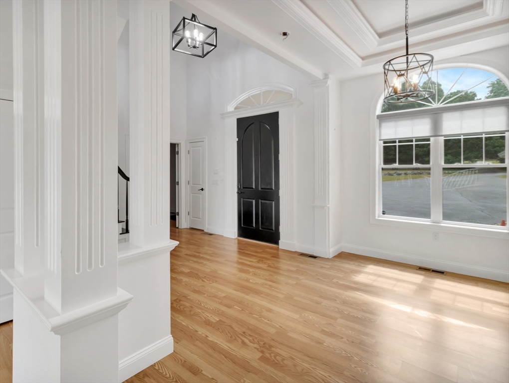 31 Cedar St Property Photo 6