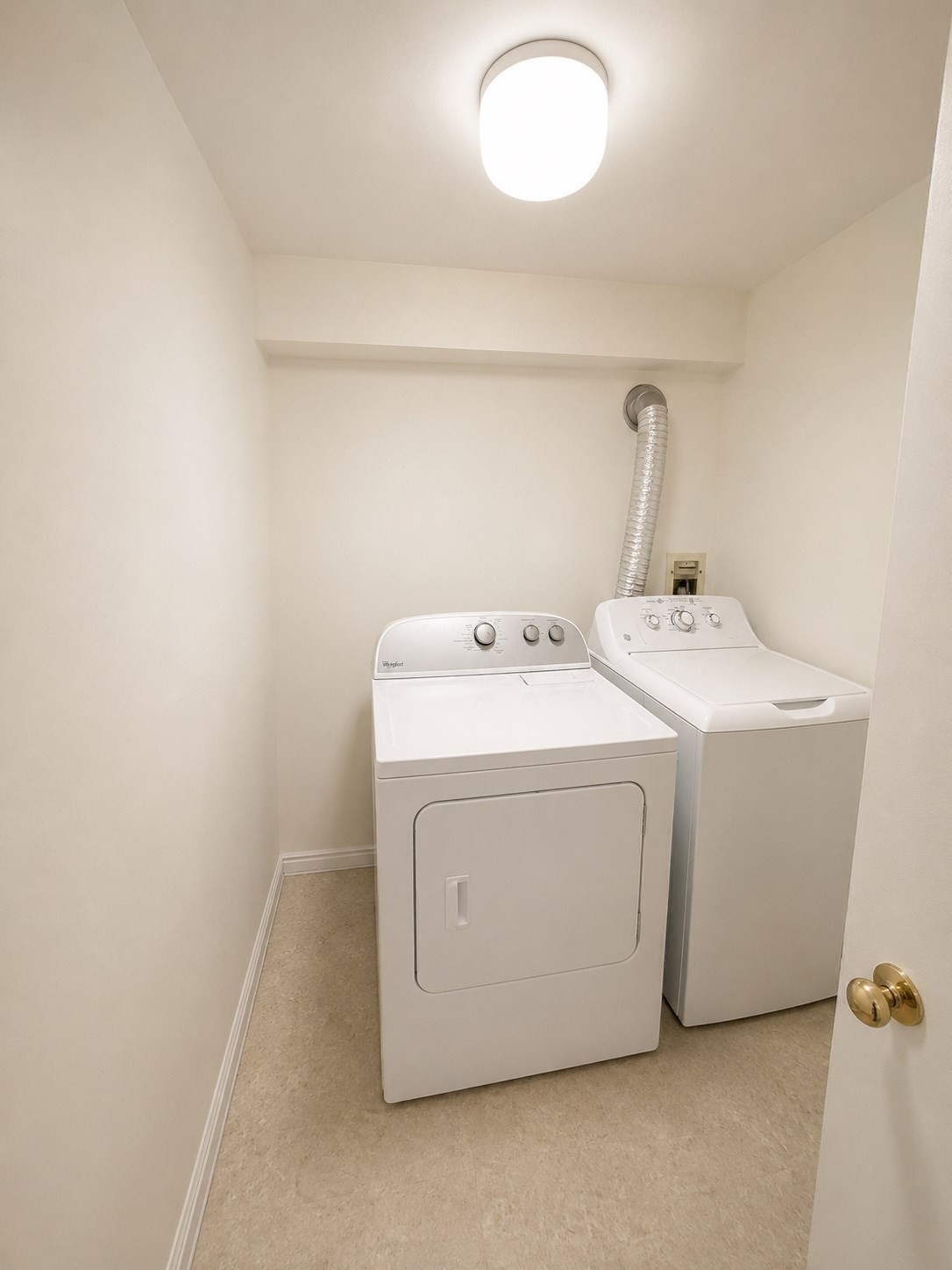 85 Brainerd Rd # 3 Property Photo 14