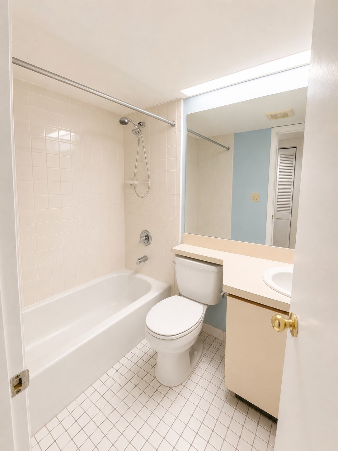85 Brainerd Rd # 3 Property Photo 22