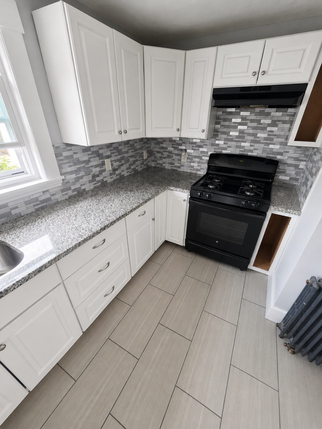 9 Pelham Ave # 2 Property Photo 3