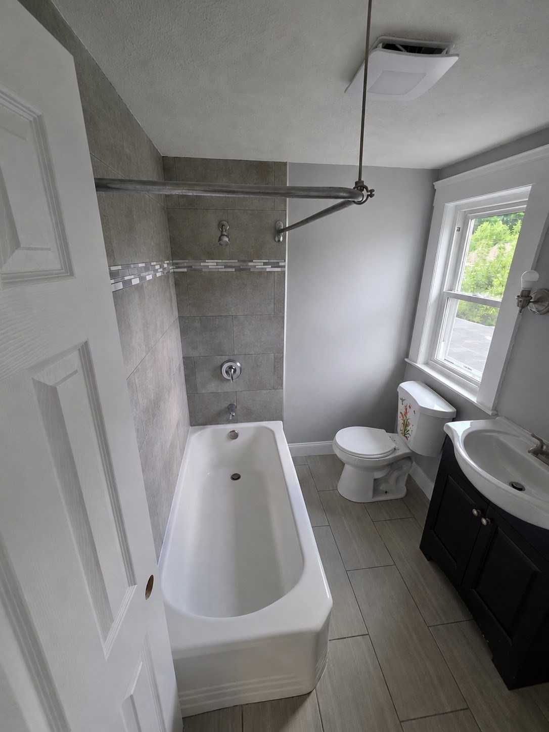 9 Pelham Ave # 2 Property Photo 5