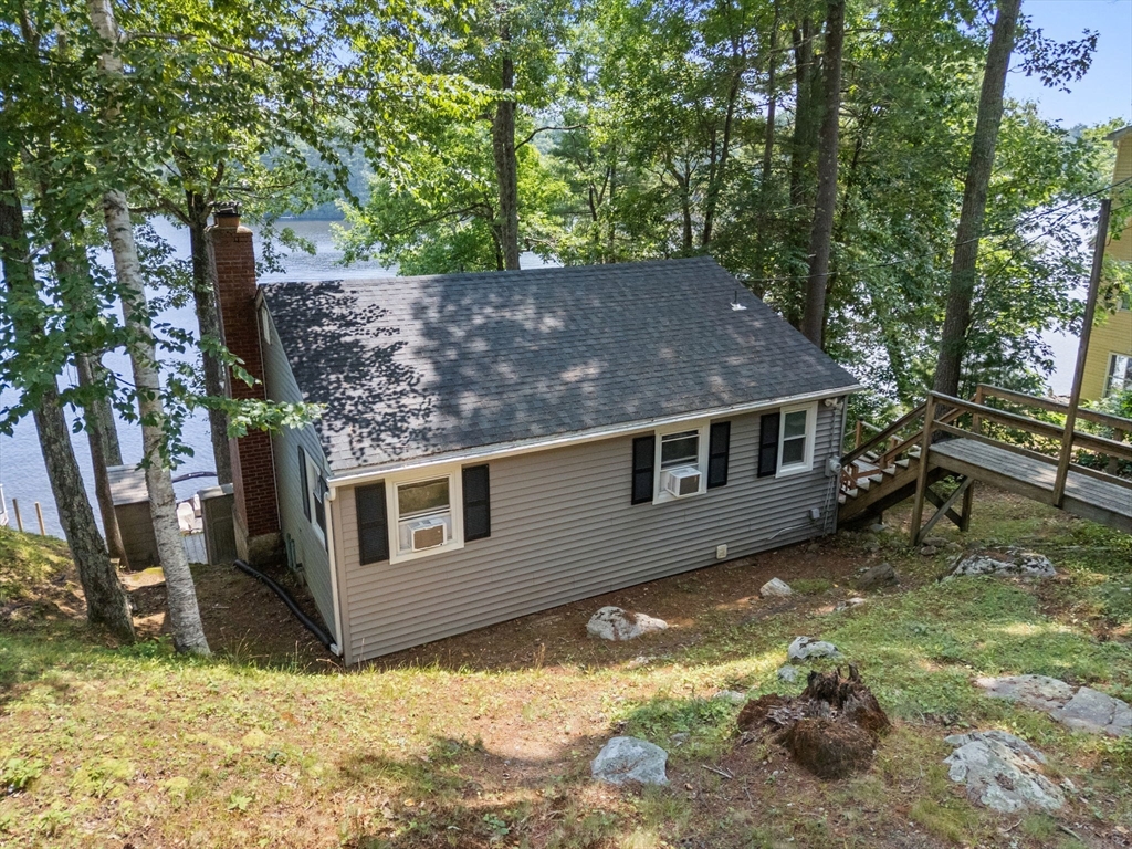 47 Sandy Beach Rd Property Photo 4