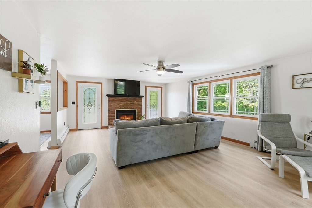 15 Sibley Rd Property Photo 11