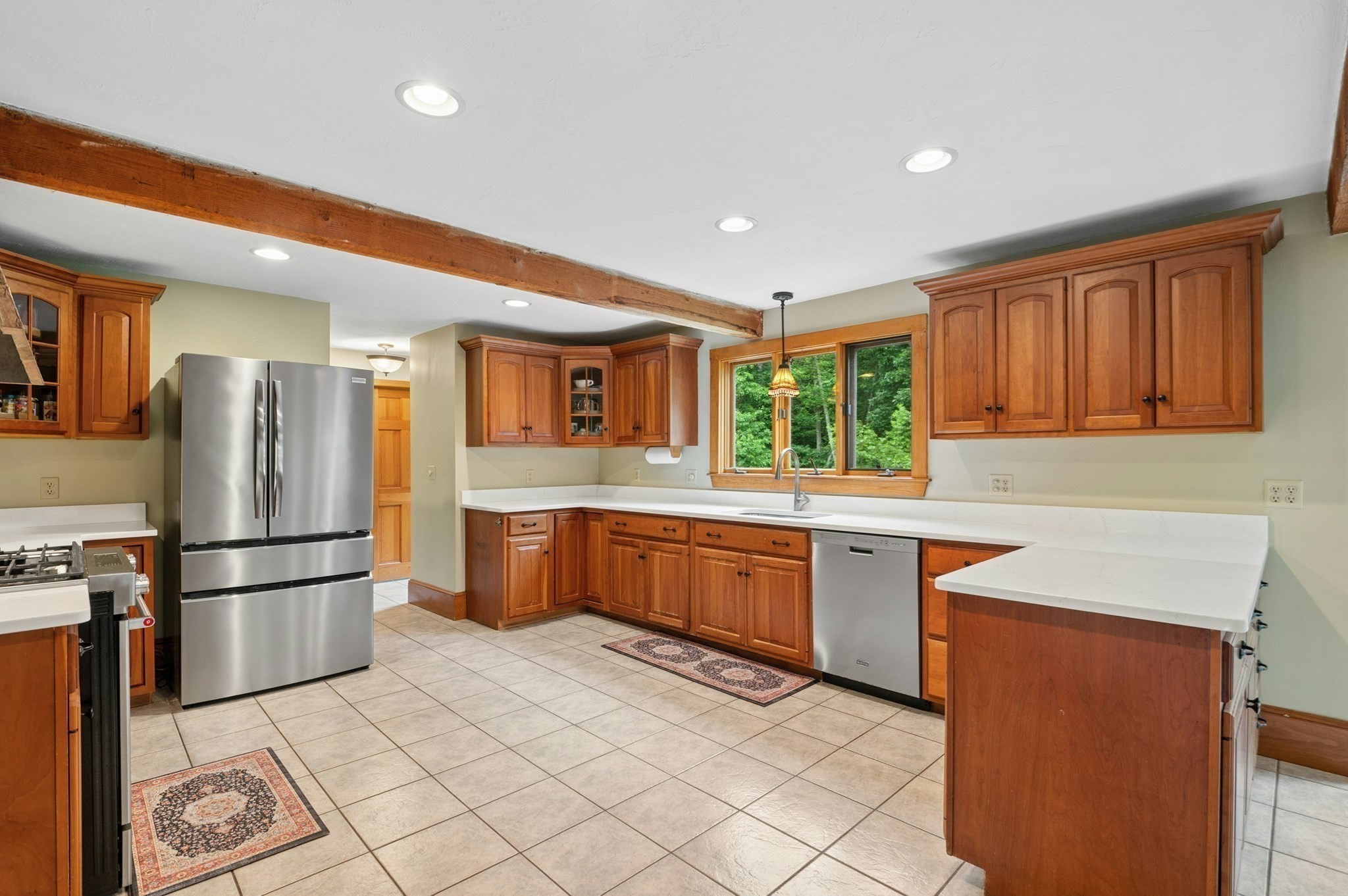 10 Sadler Road Property Photo 3