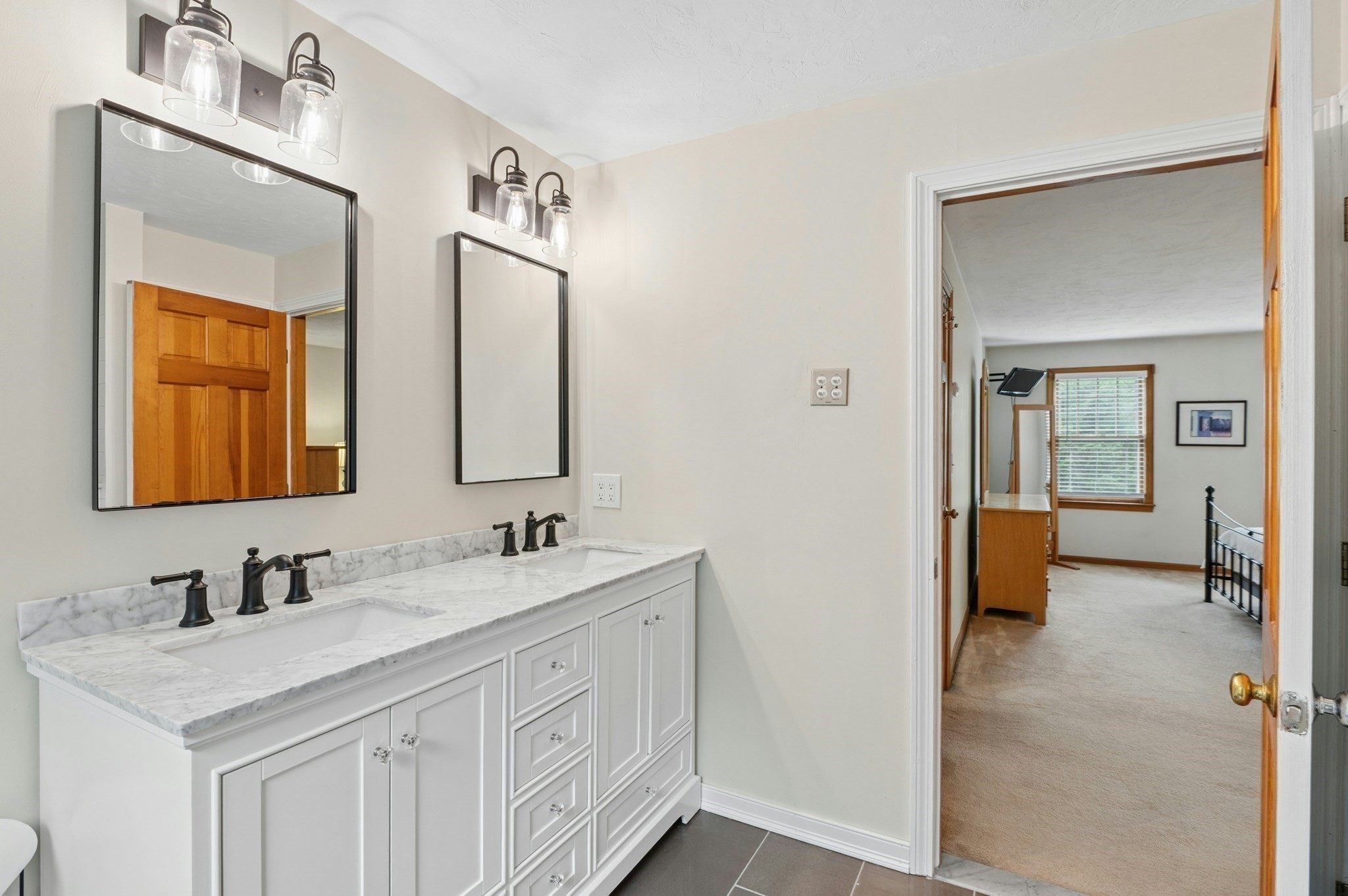 10 Sadler Road Property Photo 19