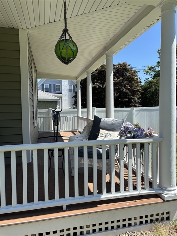 159 Railroad Avenue Property Photo 4
