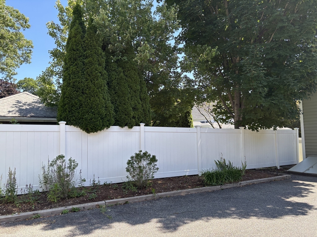 159 Railroad Avenue Property Photo 7