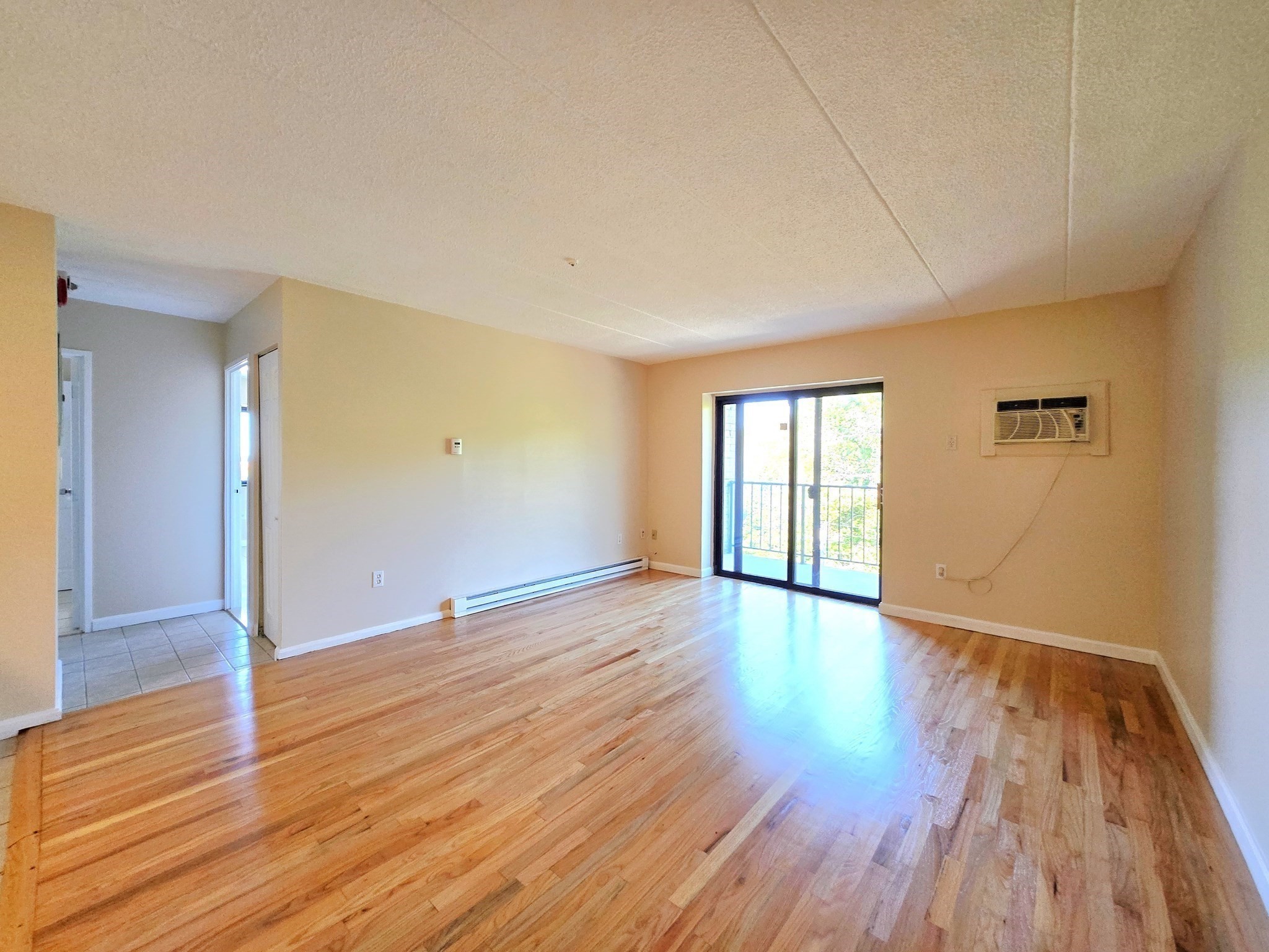 308 Quarry St # 401 Property Photo 2