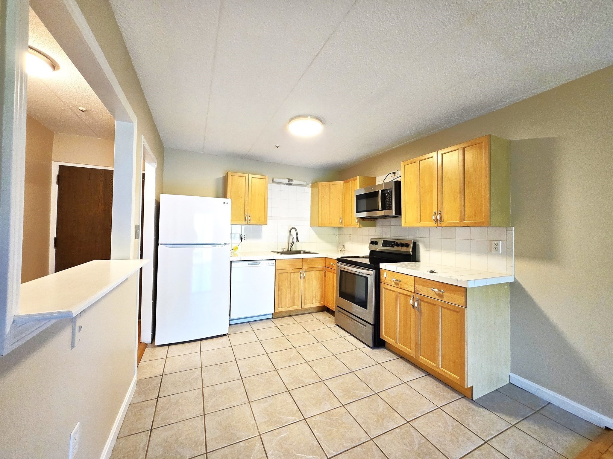 308 Quarry St # 401 Property Photo 3