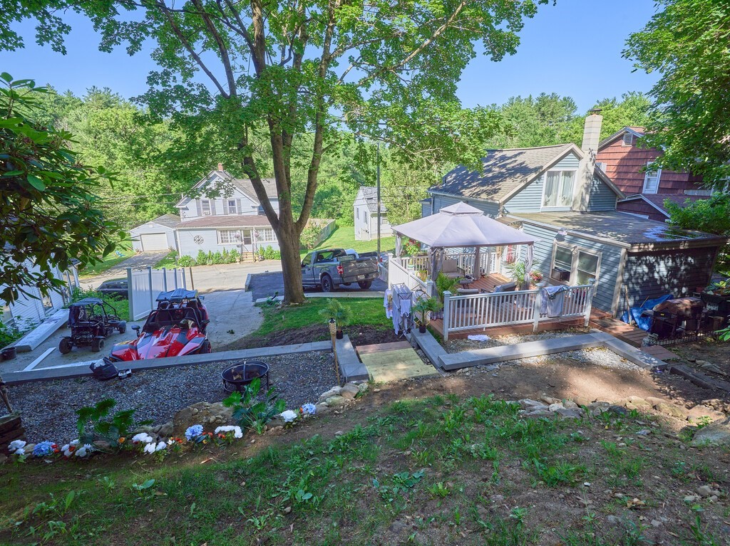 53 Temple Street Property Photo 6