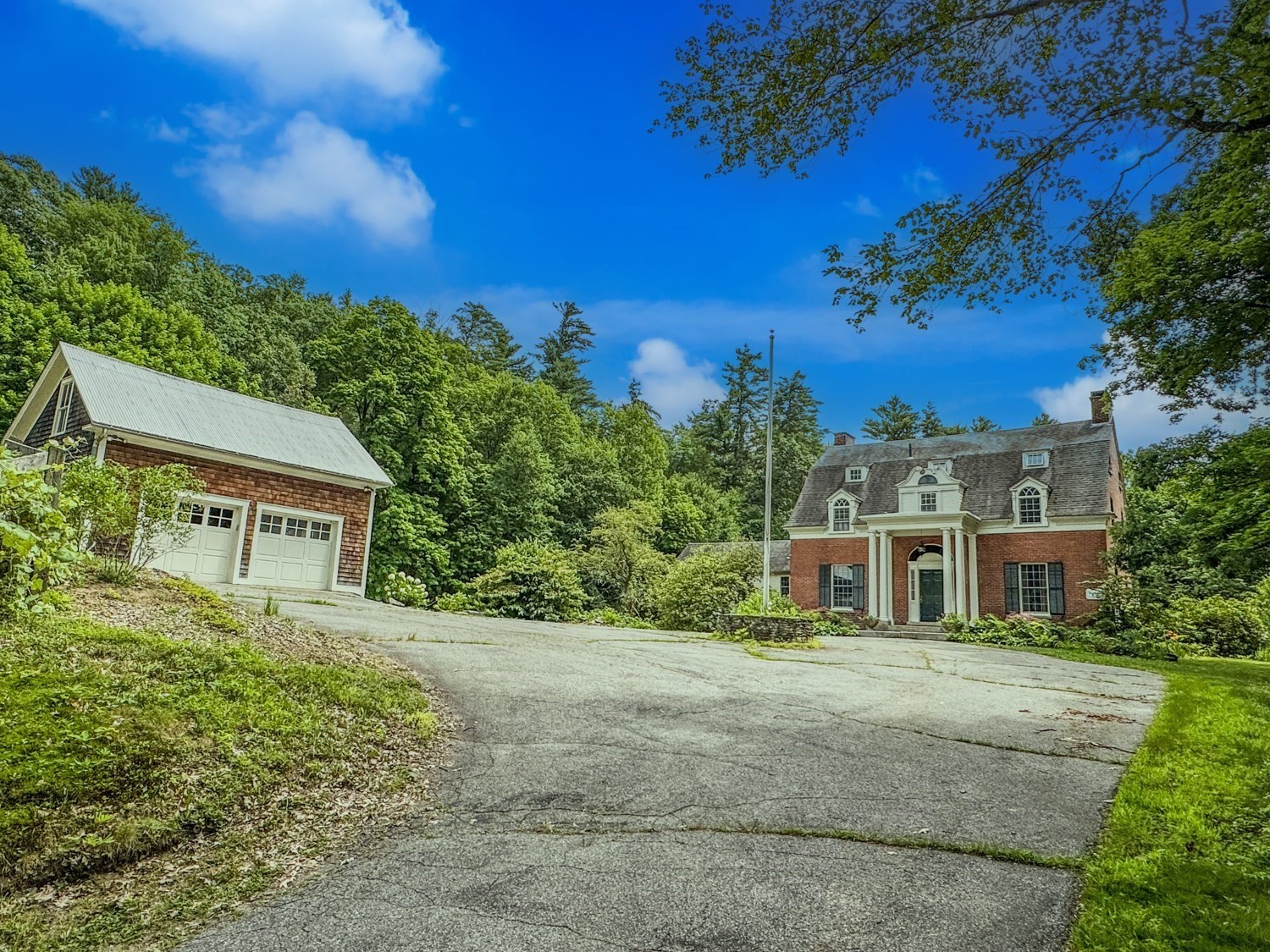 237 Birnam Road Property Photo 3