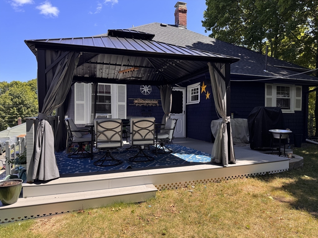 7 Boynton St Property Photo 6