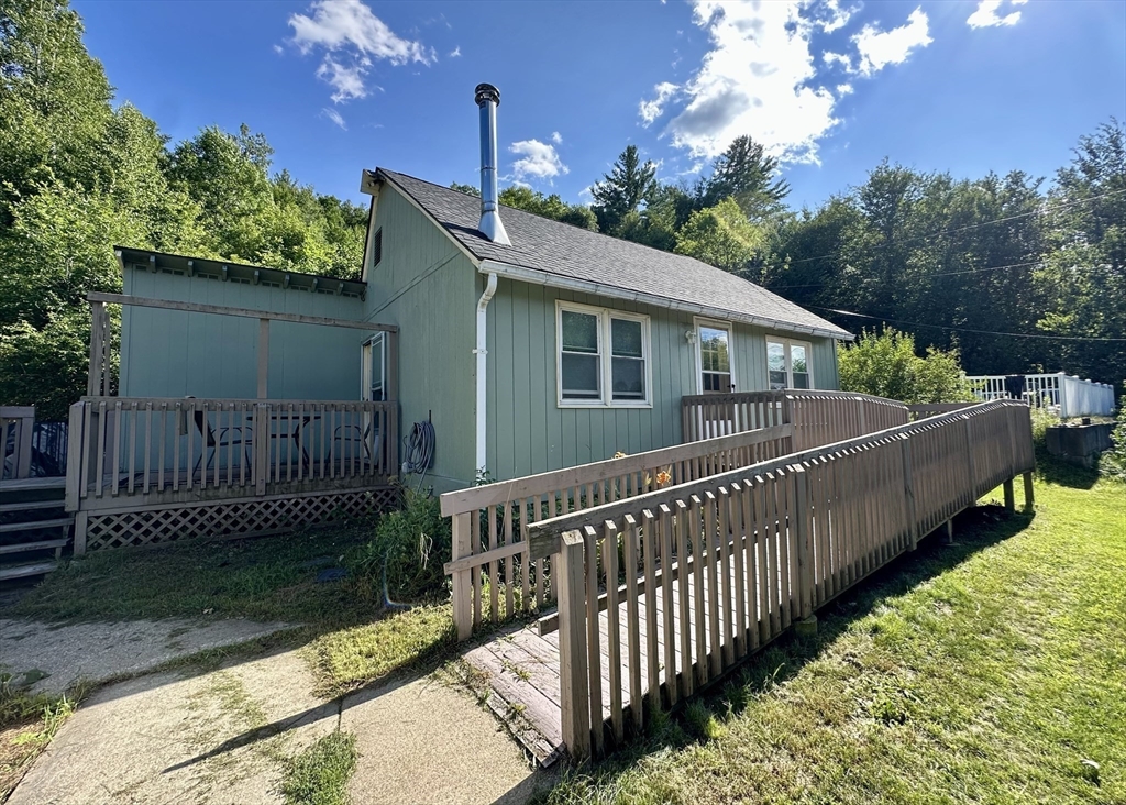 455 Williamsburg Road Property Photo 1