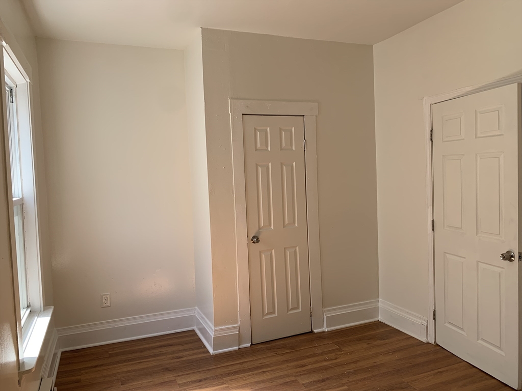 128 Austin St Property Photo 10