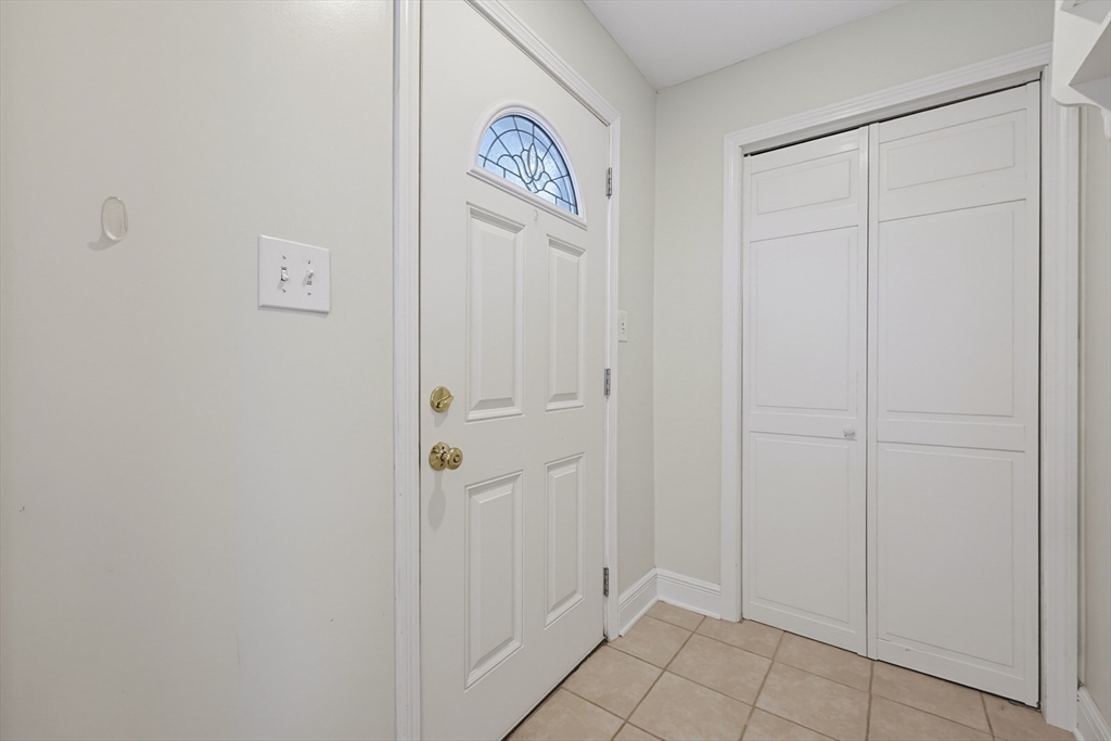 733 Pleasant St Property Photo 23