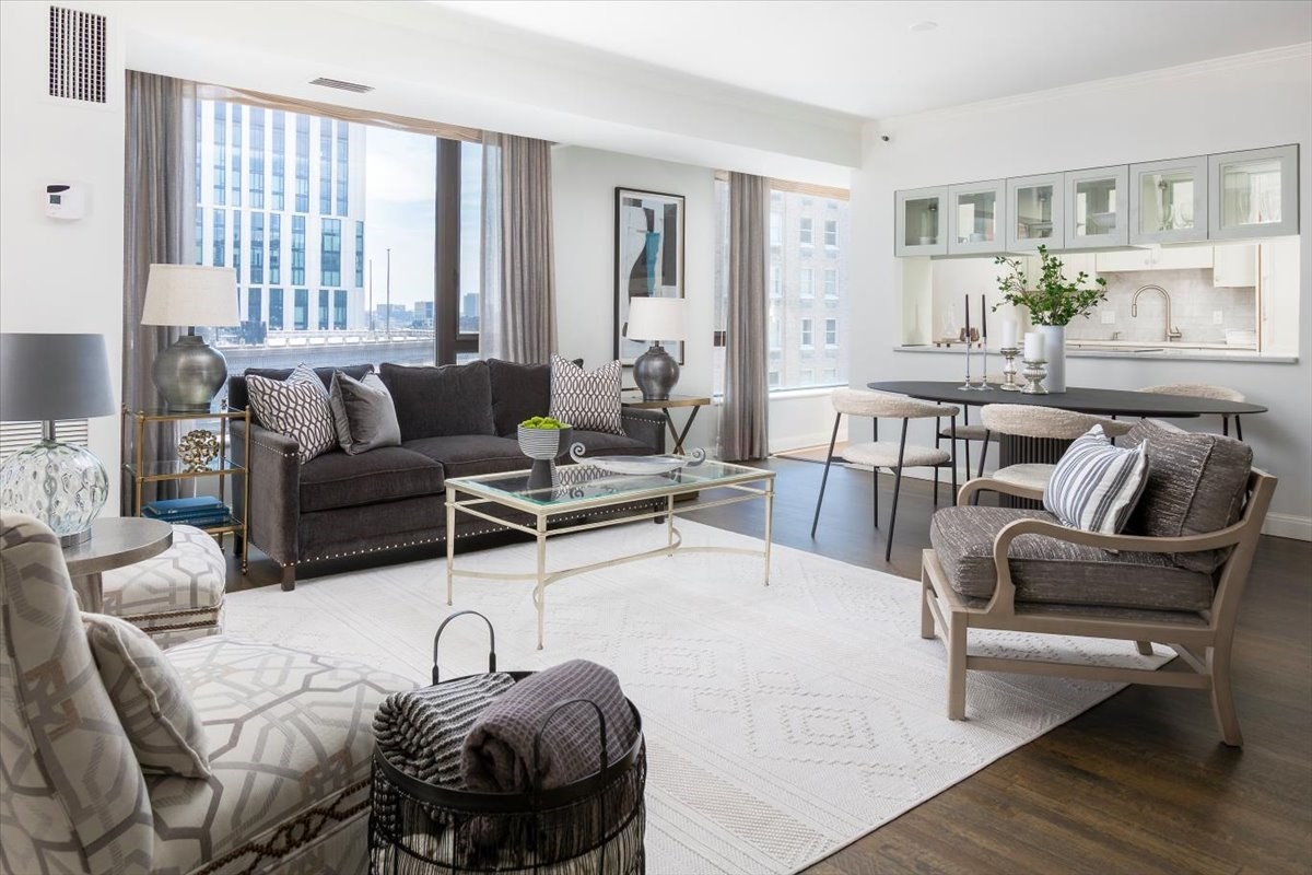 220 Boylston St # 1010 Property Photo 1