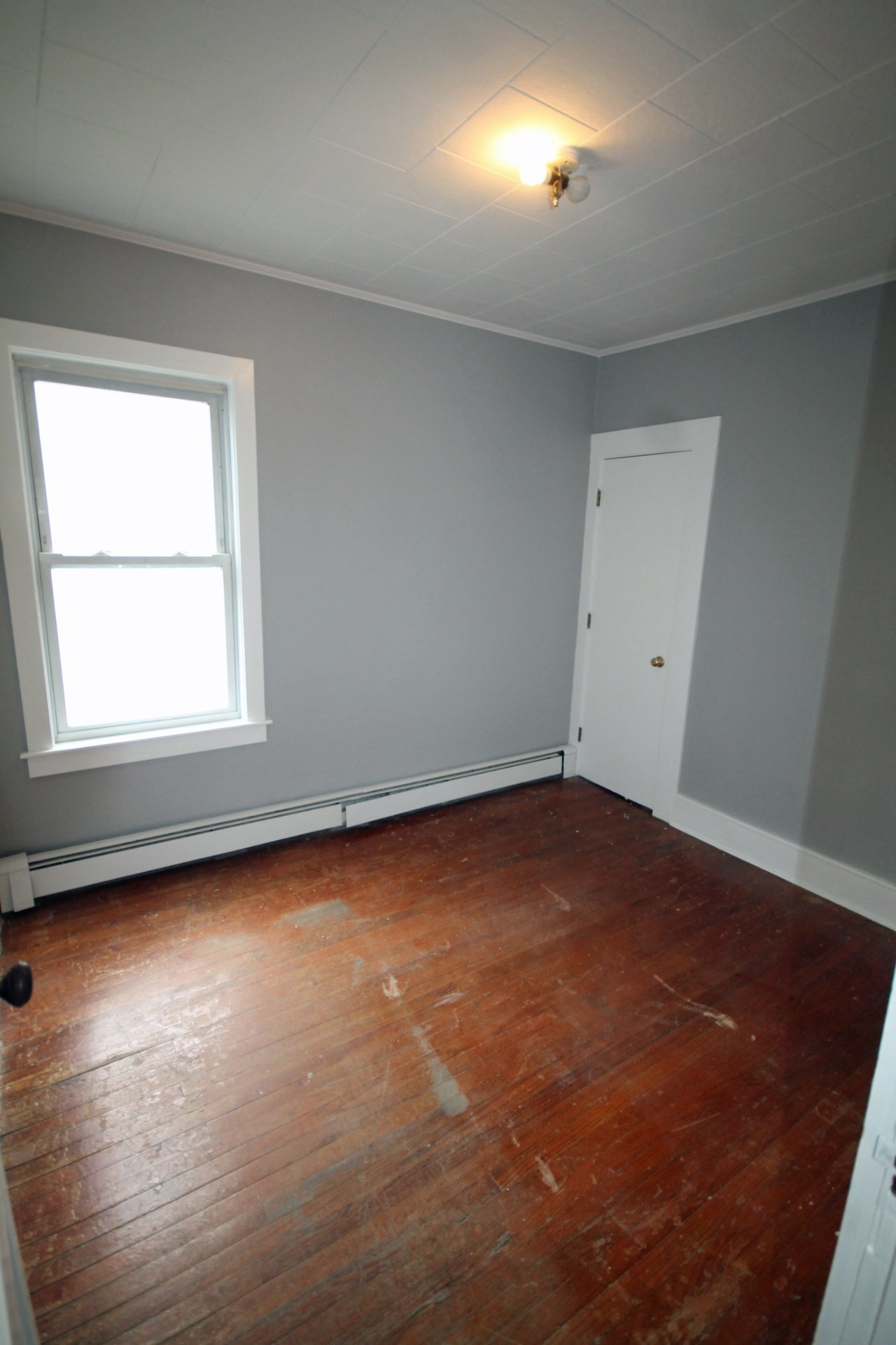 21-23 Maple Ave # 1r Property Photo 4
