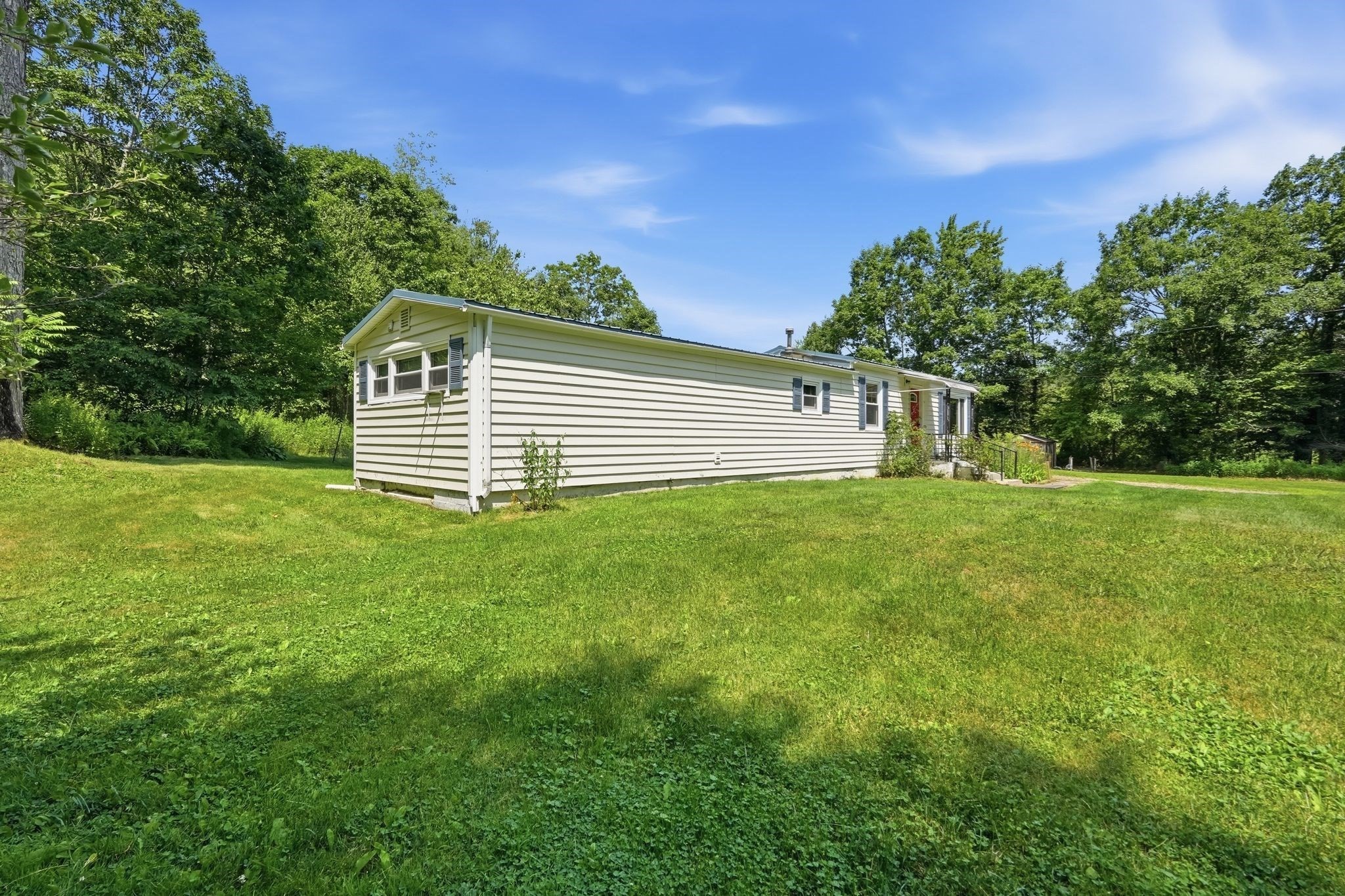 78 Searle Rd Property Photo 6