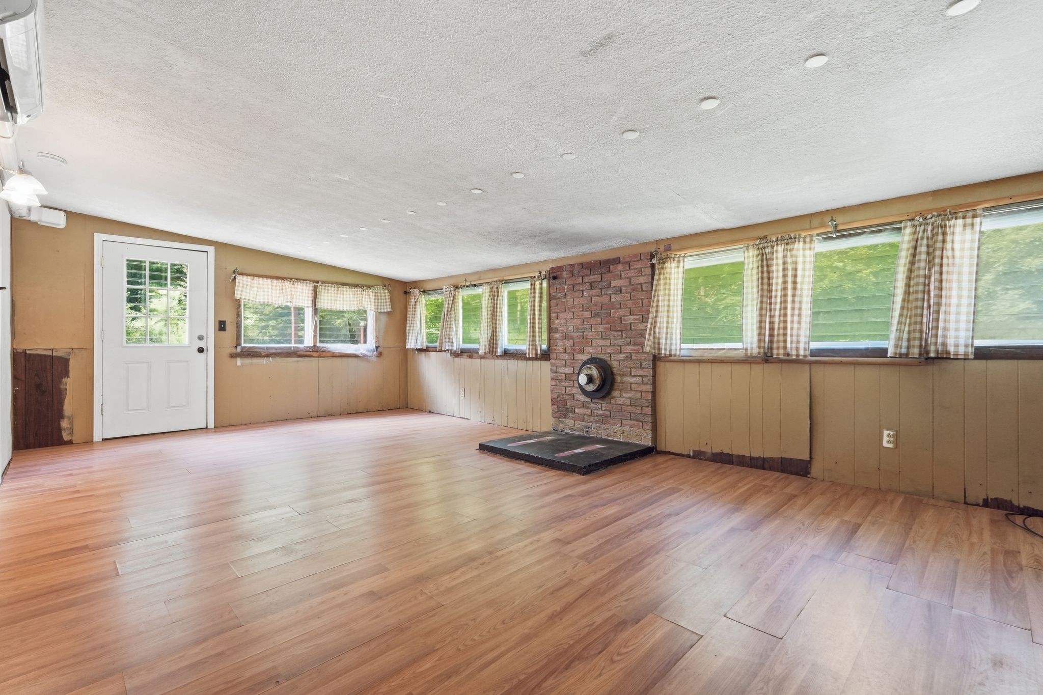 78 Searle Rd Property Photo 16