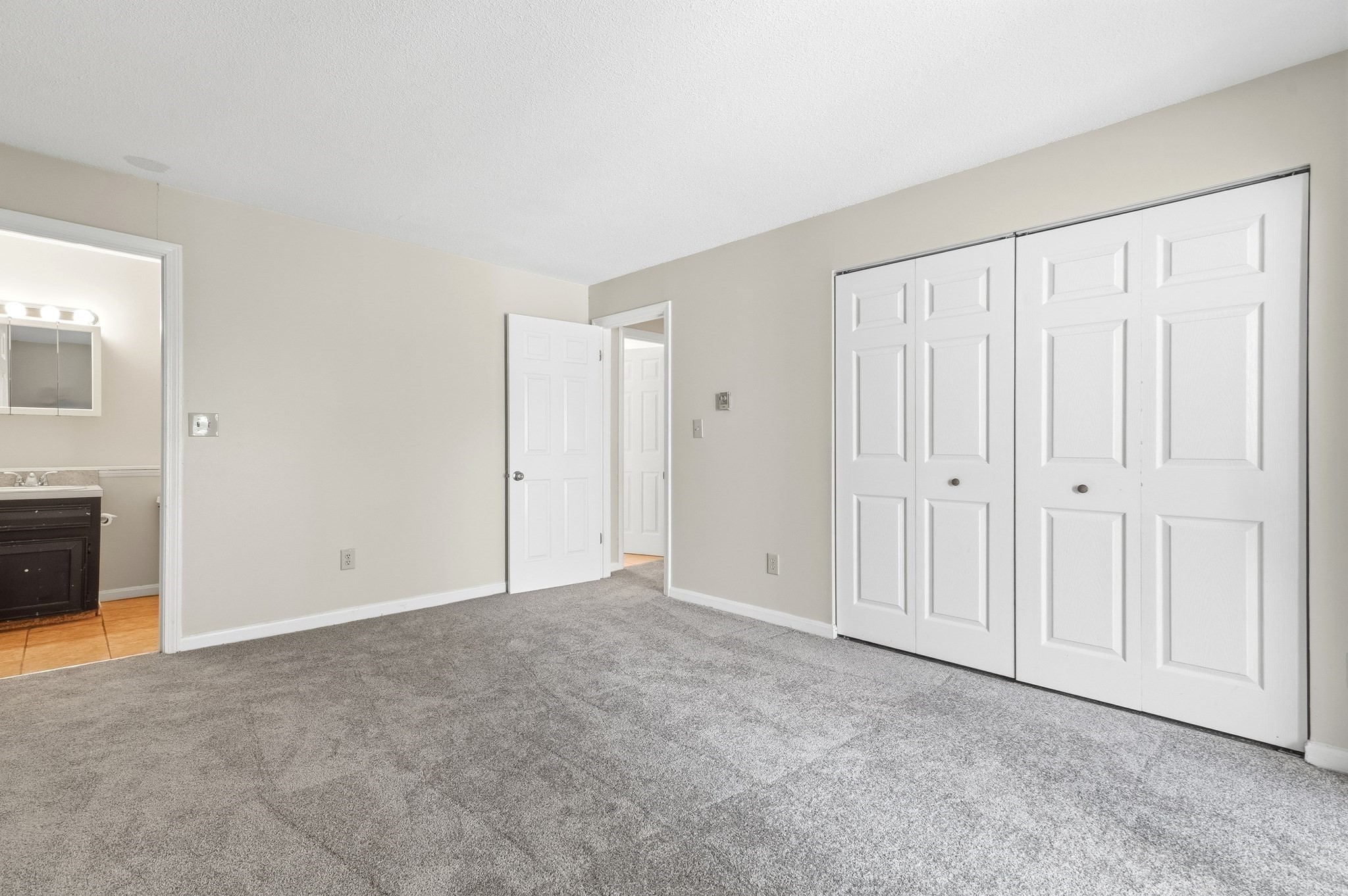 800 Bearses Way Property Photo 13