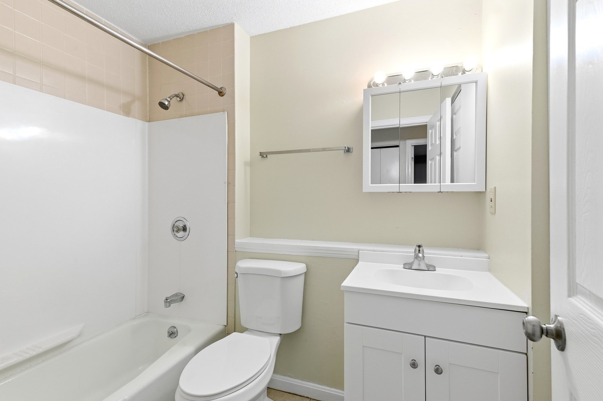 800 Bearses Way Property Photo 17