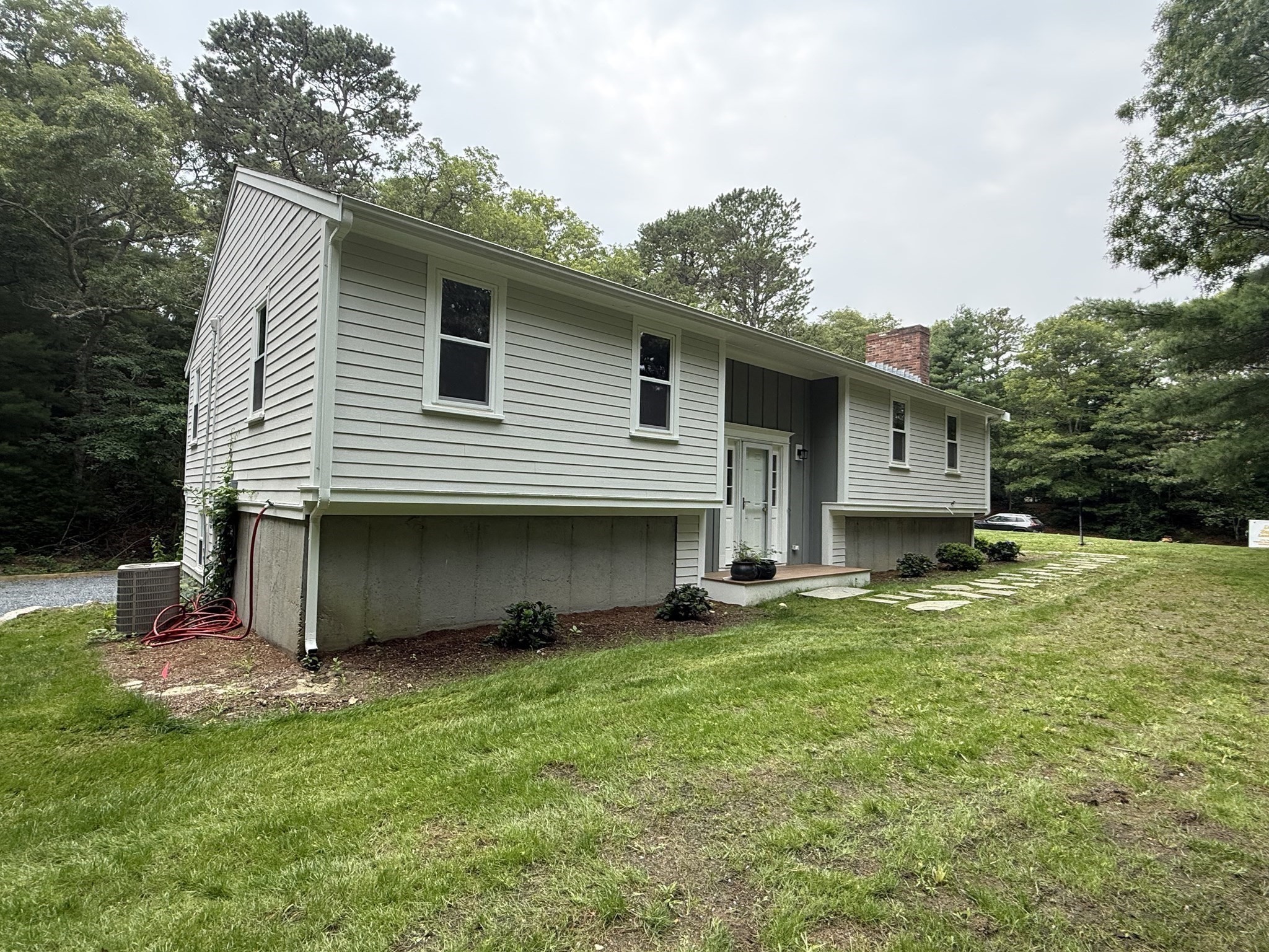 329 Woodside Rd Property Photo 2