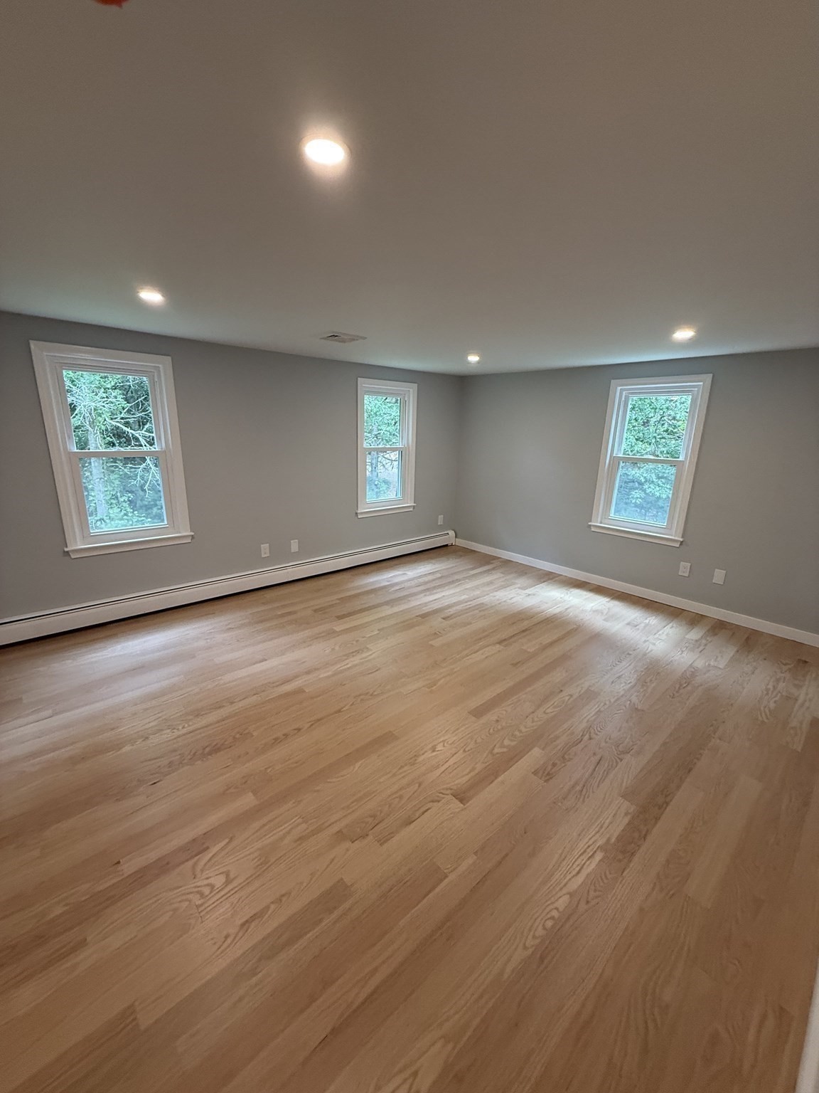 329 Woodside Rd Property Photo 9