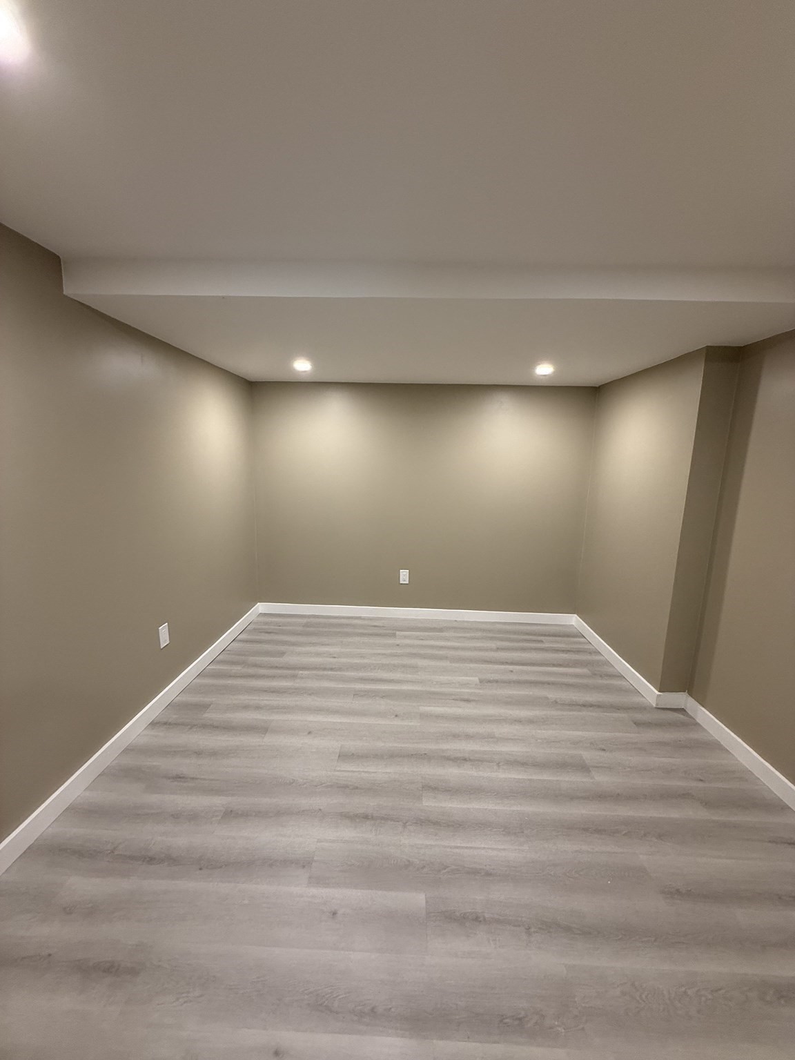 329 Woodside Rd Property Photo 16